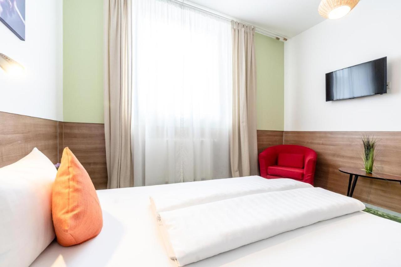 24Seven Apartments - Self Check-In アルトドルフ エクステリア 写真